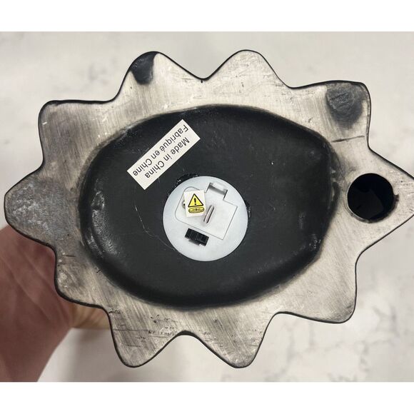 GOBLIN & GHOUL Ceramic Matte Black Ghost 8.5in Halloween Decor NWT - Picture 9 of 10